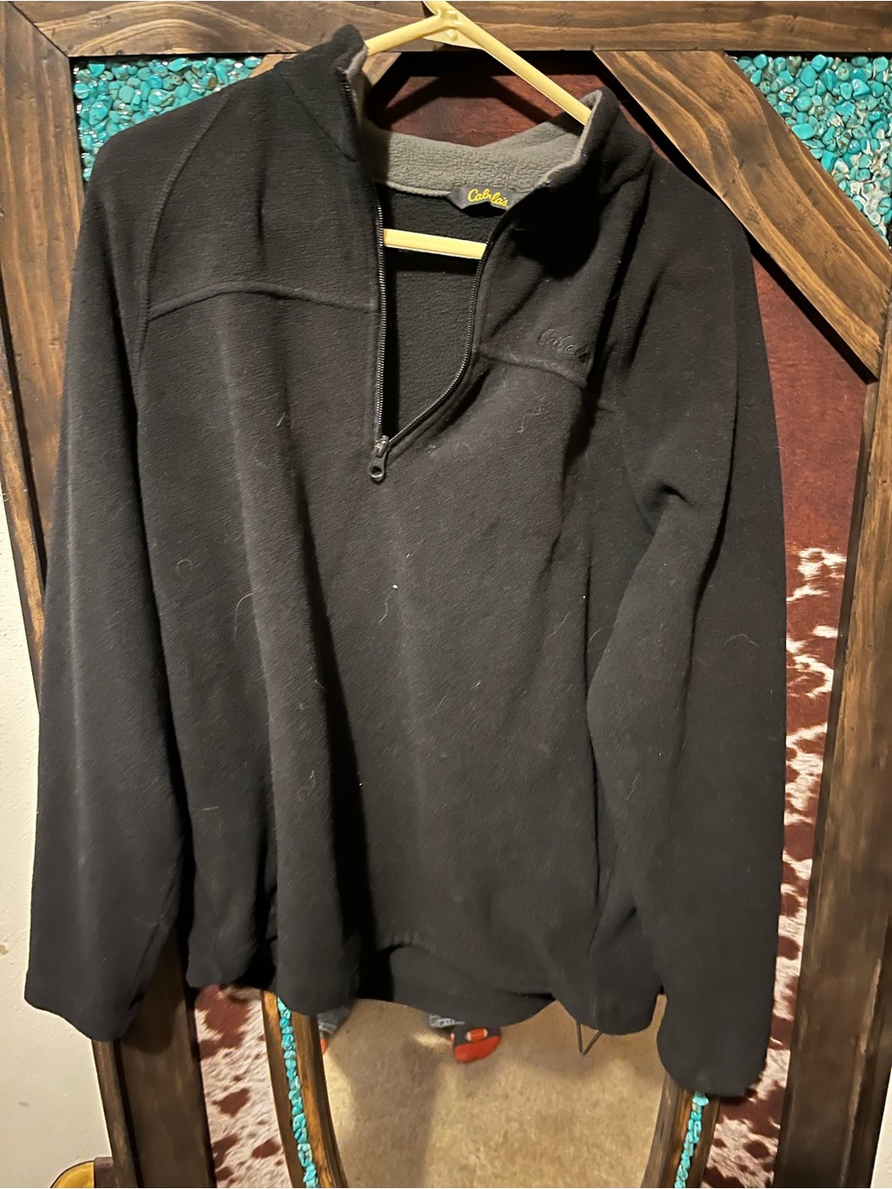 Cabela's Men's Black Half-Zip Fleece Pullover